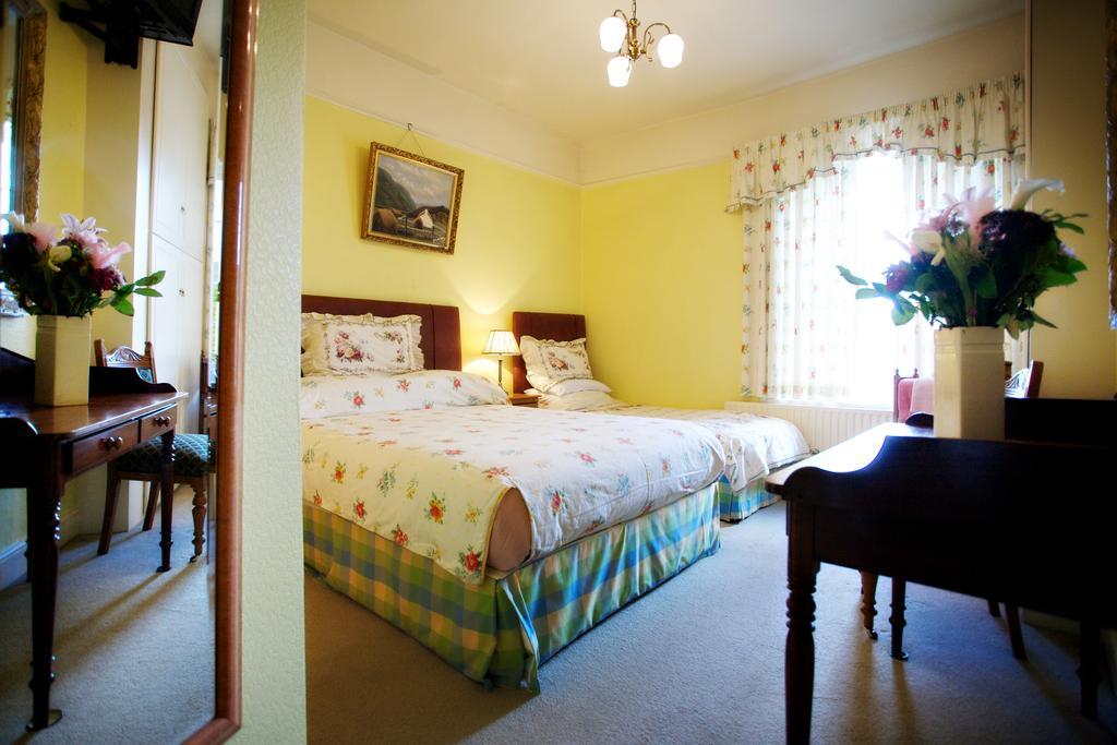 Westbrook House B & B Buncrana Exterior photo